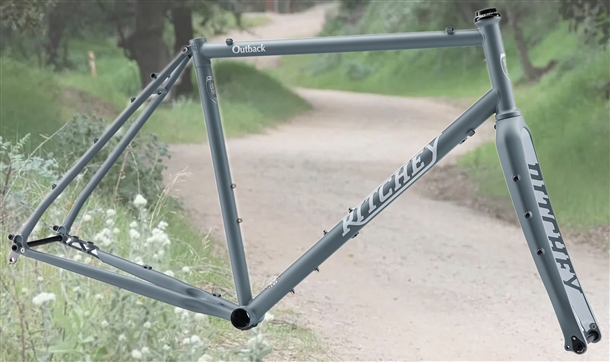 RITCHEY : OUTBACK GRANITE & SNOW